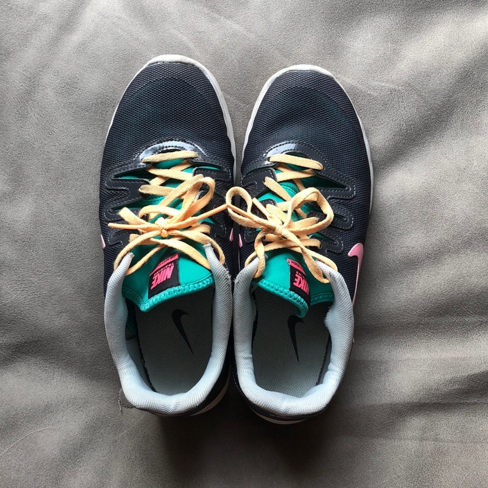 Nike Air Max - Women’s